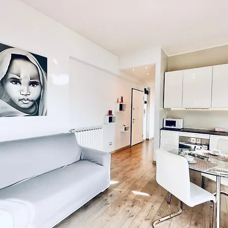 Apartment Hostdomus - Blanca Out Finish Finale Ligure
