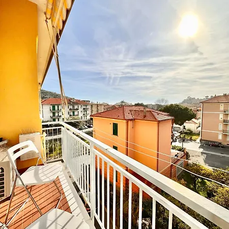 Apartment Hostdomus - Blanca Out Finish